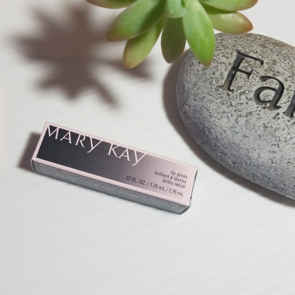 Mary Kay lip gloss Hawaiian sunset